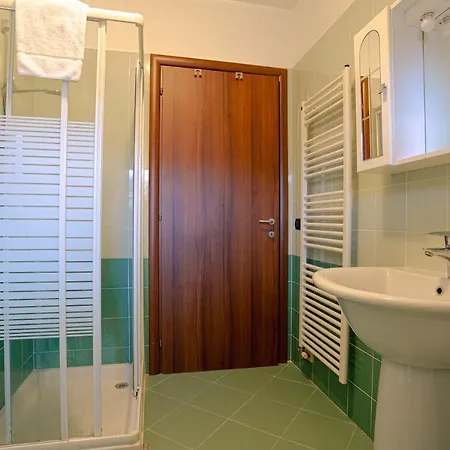 House 39 - Royal Welcome Apartment